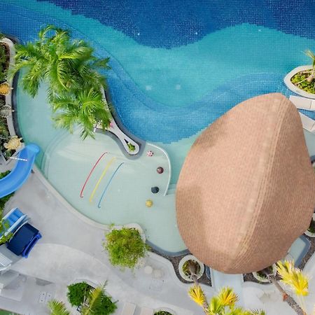 Отель Wyndham Garden Naithon Phuket Экстерьер фото