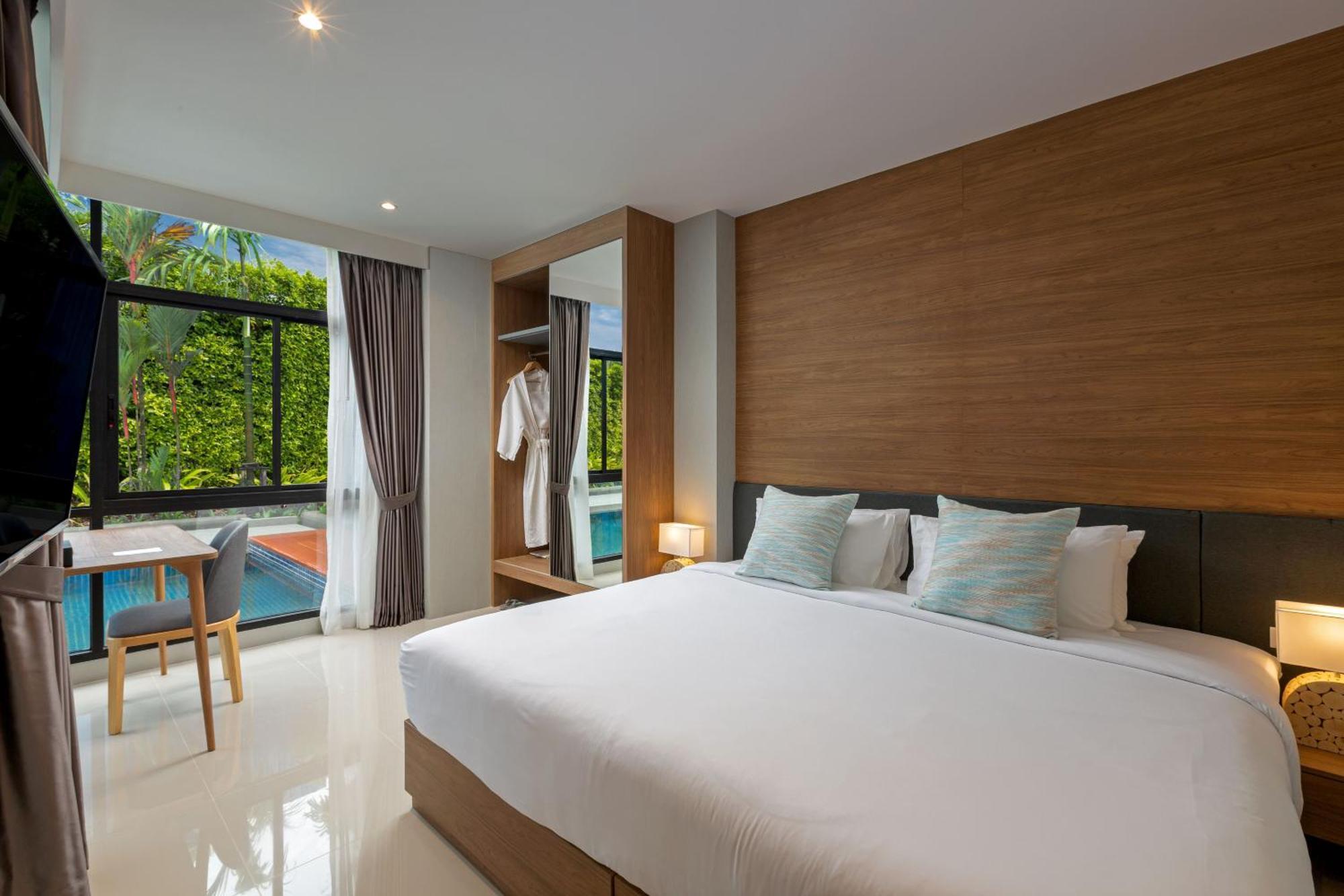 Отель Wyndham Garden Naithon Phuket Экстерьер фото